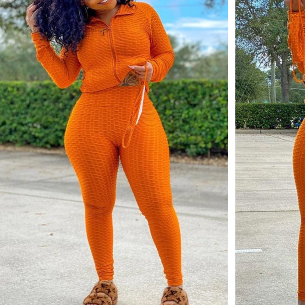 2 piece Solid textured dual pocket jacket and ruched leggings set.